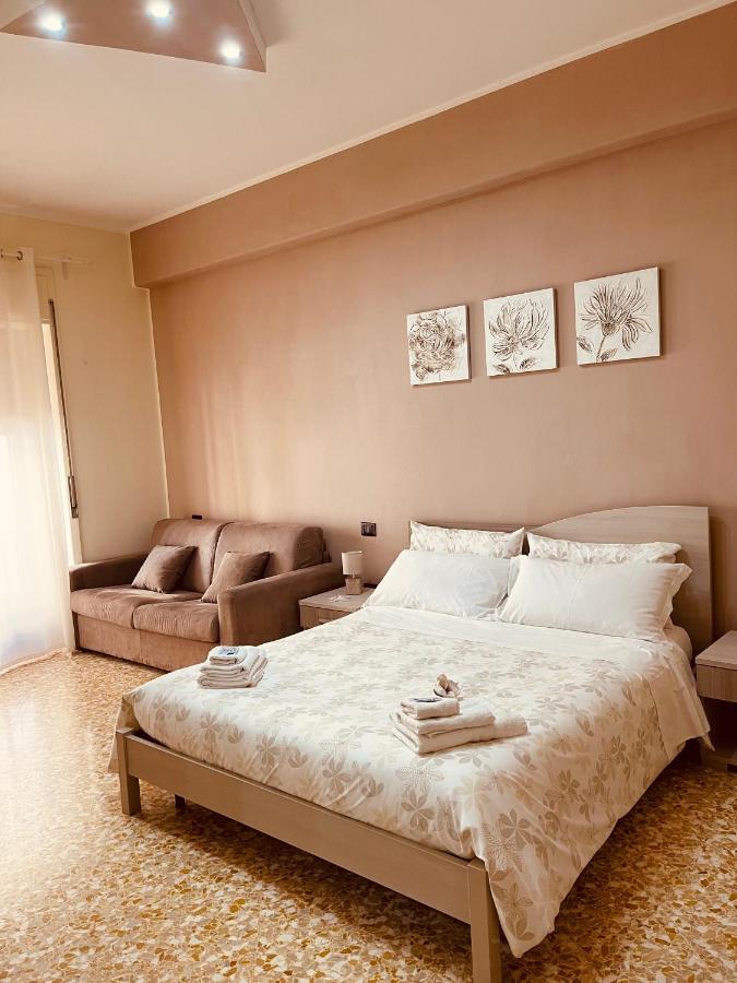 B&B Stella In Centro Салерно Экстерьер фото