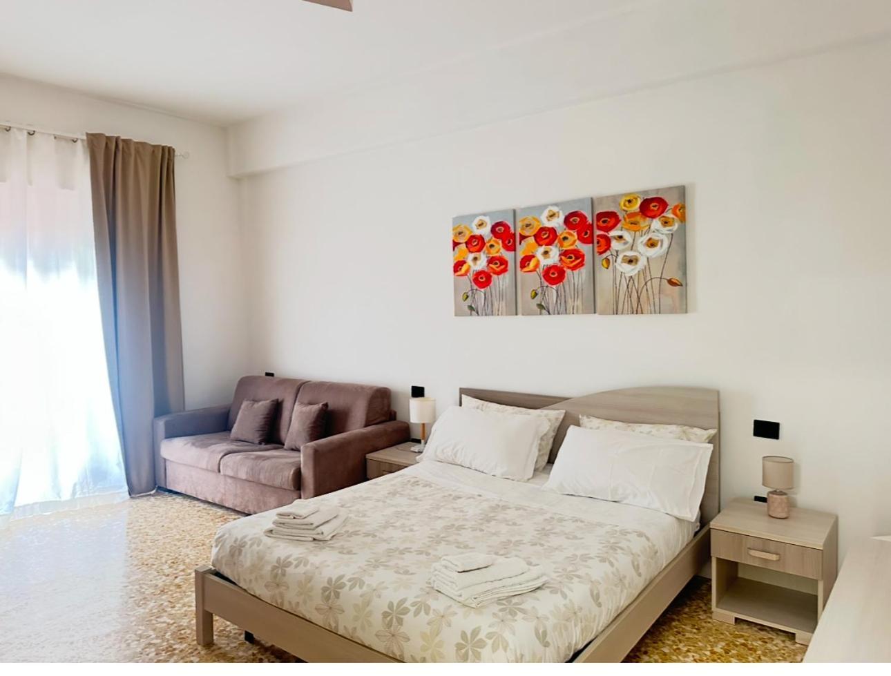 B&B Stella In Centro Салерно Экстерьер фото
